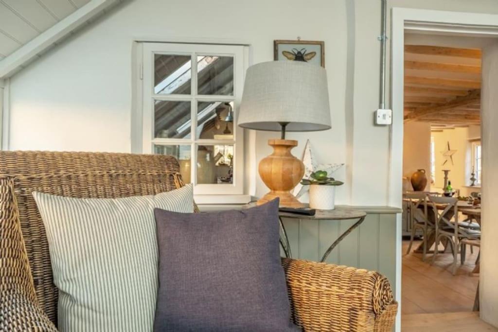 Beekeeper'S Cottage Fakenham Esterno foto