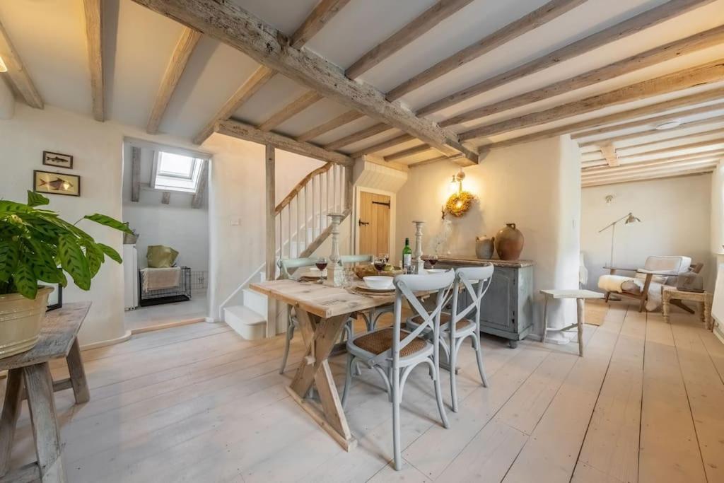 Beekeeper'S Cottage Fakenham Esterno foto