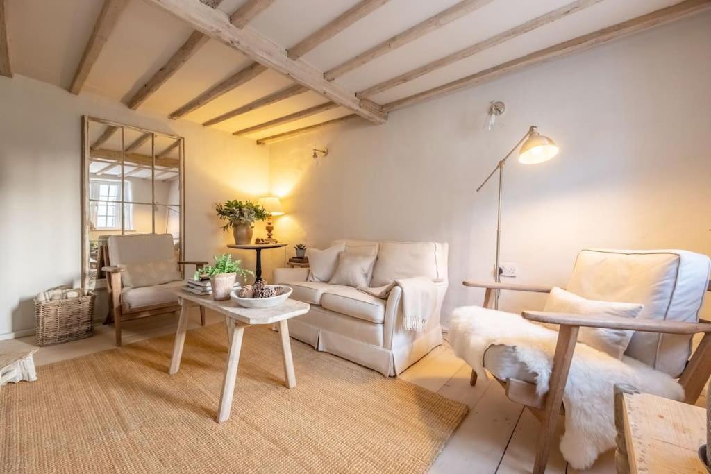 Beekeeper'S Cottage Fakenham Esterno foto