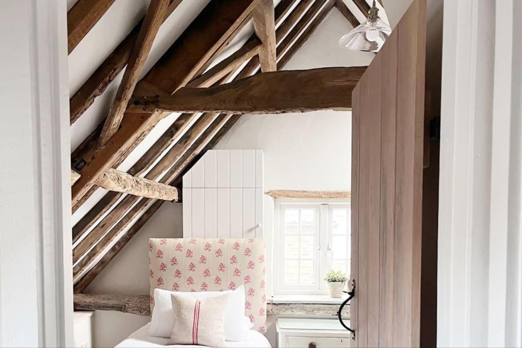 Beekeeper'S Cottage Fakenham Esterno foto